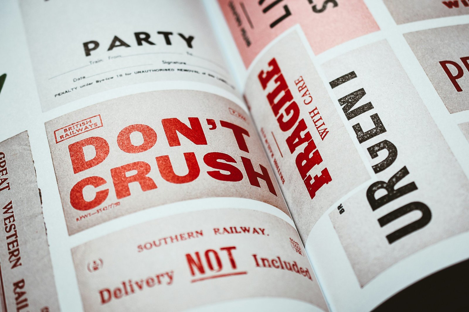 10 Print Design Mistakes: How to Avoid Costly Errors (Complete Guide)